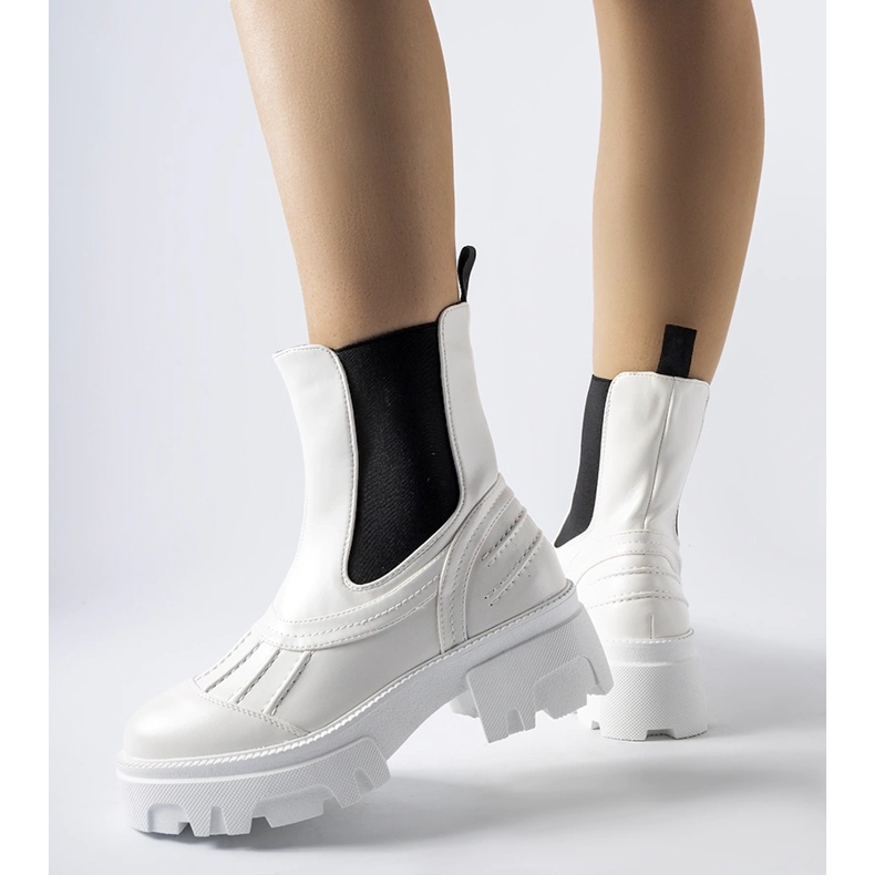 Travailleurs blancs isolés massifs de Carruba blanche 1 Travailleurs blancs isolés massifs de Carruba blanche 1