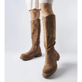 Bottes Millbrook isolées plates marron brun 1 Bottes Millbrook isolées plates marron brun 1