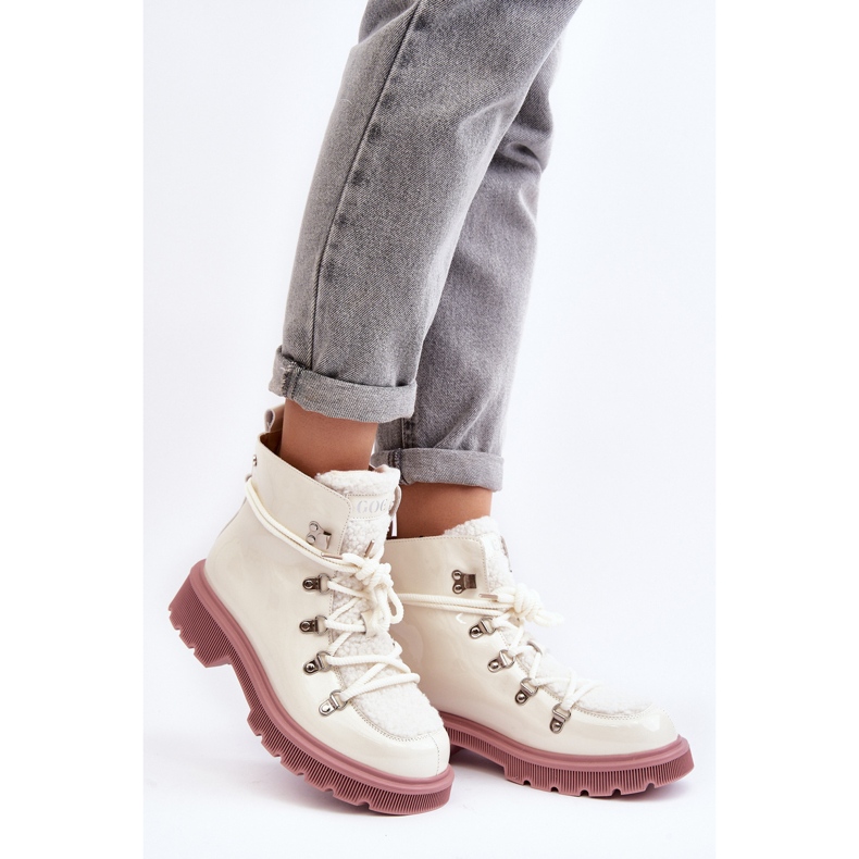 Bottines Trapper Femme En Cuir Verni GOE MM2N4083 Blanc 2