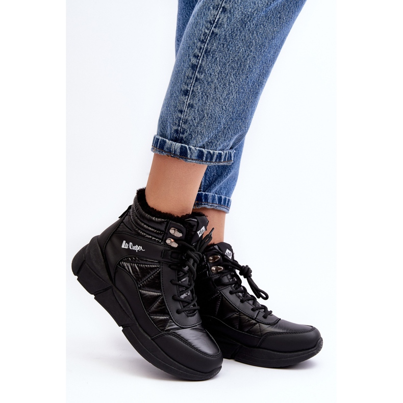 Bottes isolées pour femmes sur la plateforme Lee Cooper LCJ-23-44-1984 Noir le noir 2