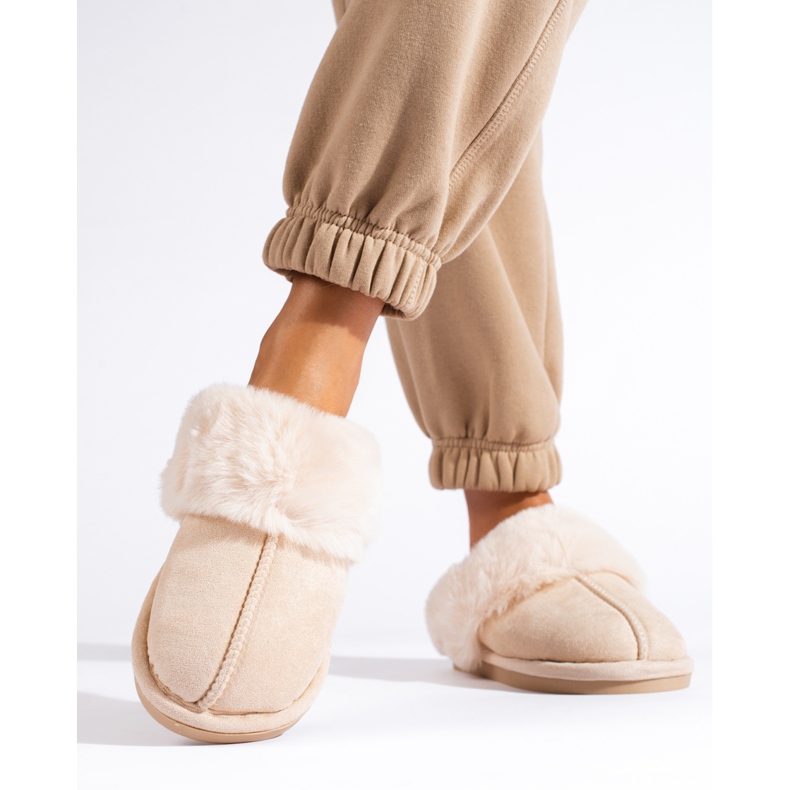 Chaussons femme beiges Shelovet 1