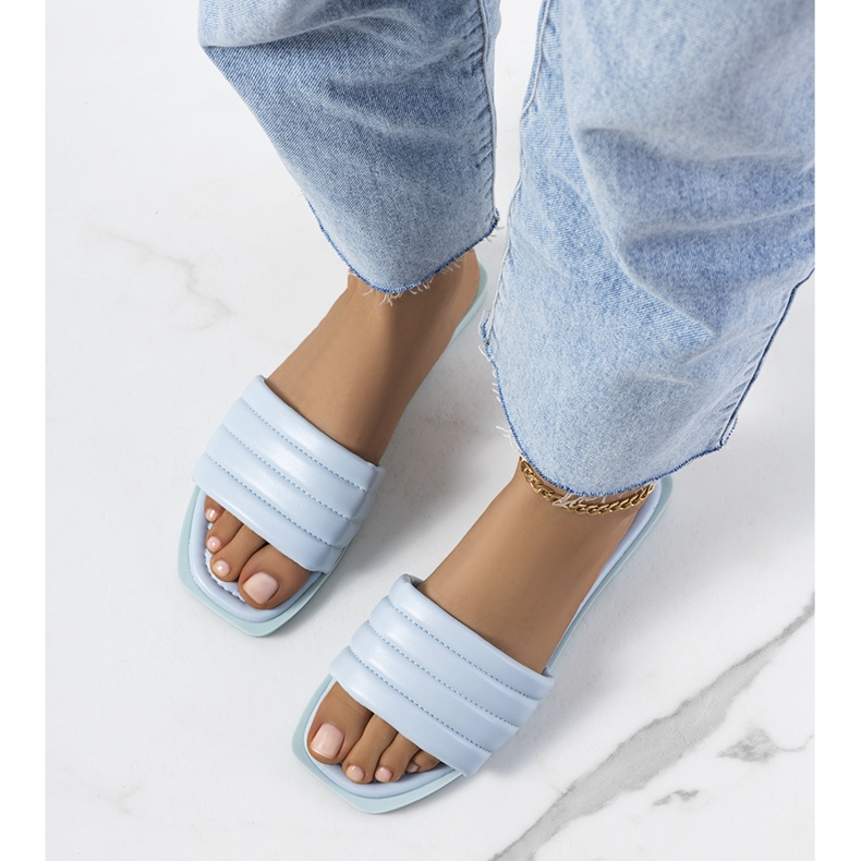 BM Babouches bleues Keulen 2