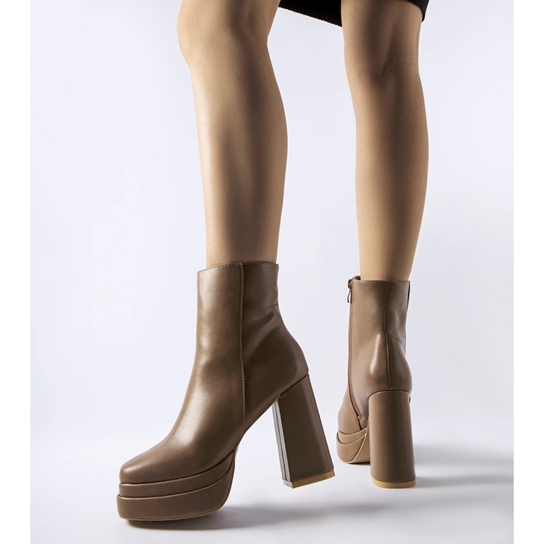 Bottines à talons hauts marron d'Ashwood brun 1