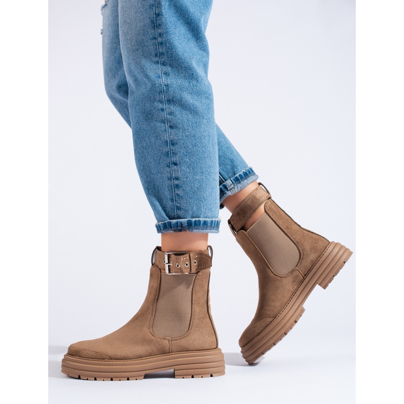 Bottines en daim kaki avec boucle Shelovet beige 1