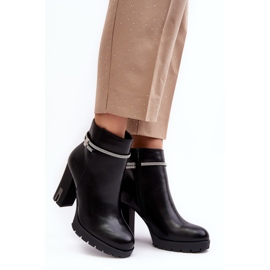 Bottines pour femmes avec décoration, noir Carolla 2