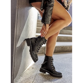 S.Barski Travailleurs isolés avec chaînes, noir 3