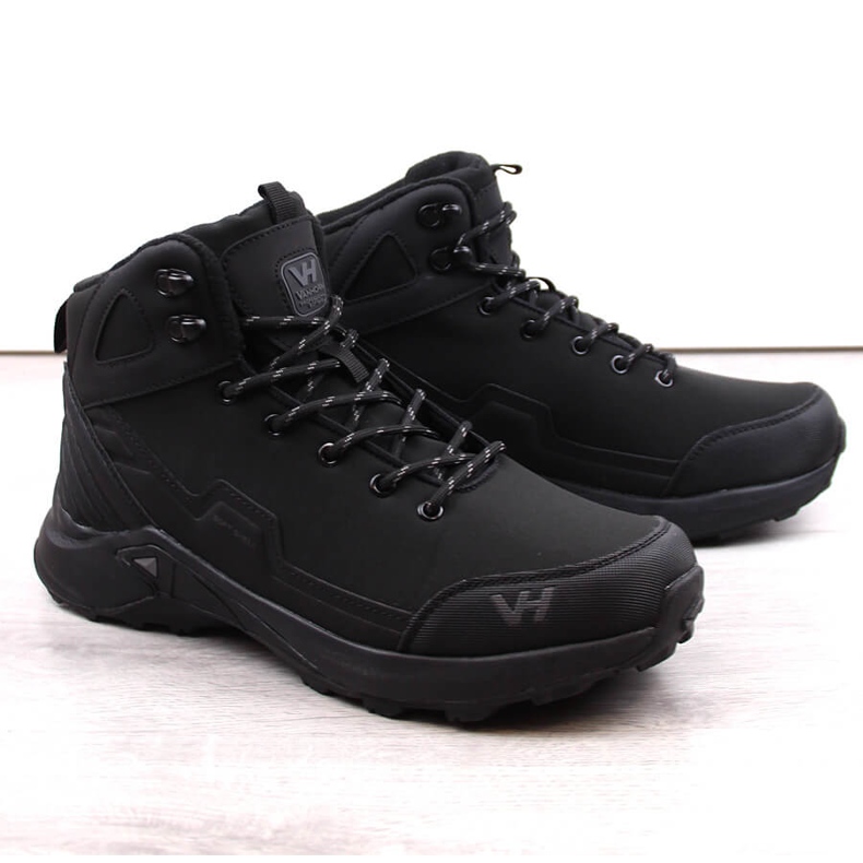 Chaussures de trekking pour hommes le noir 1