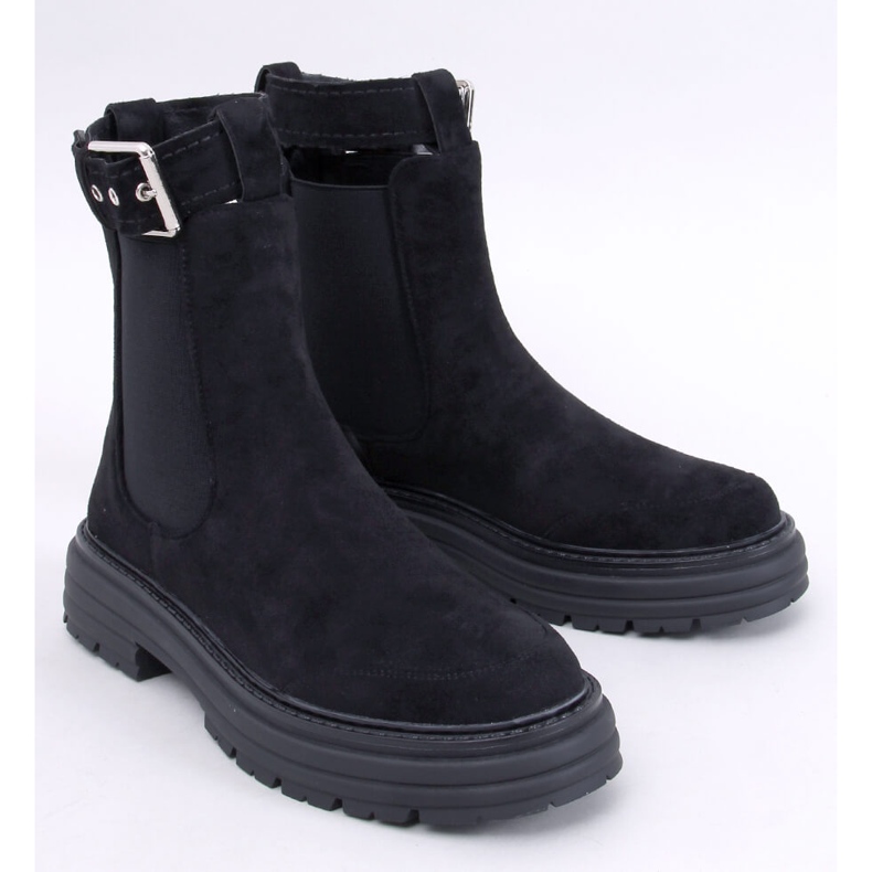 Bottines Chelsea femme Carls noires 1