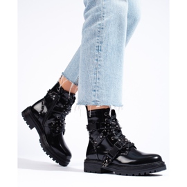 SHELOVET Ouvrières noires laquées le noir 1