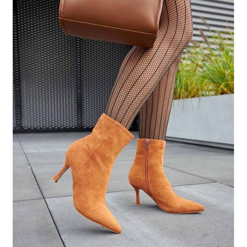 Bottines marron à talons bas de Guimond brun 2