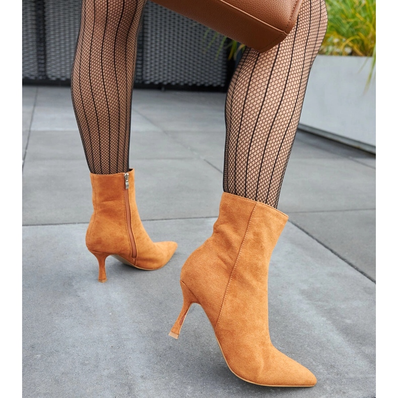 Bottines marron à talons bas de Guimond brun 1