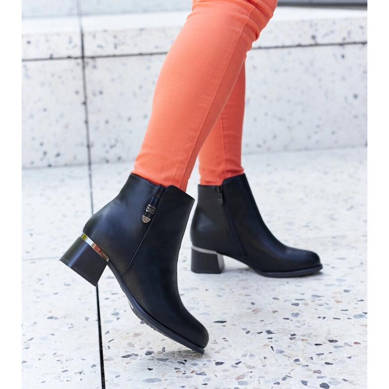 Bottines élégantes noires avec strass Bocconi le noir 1