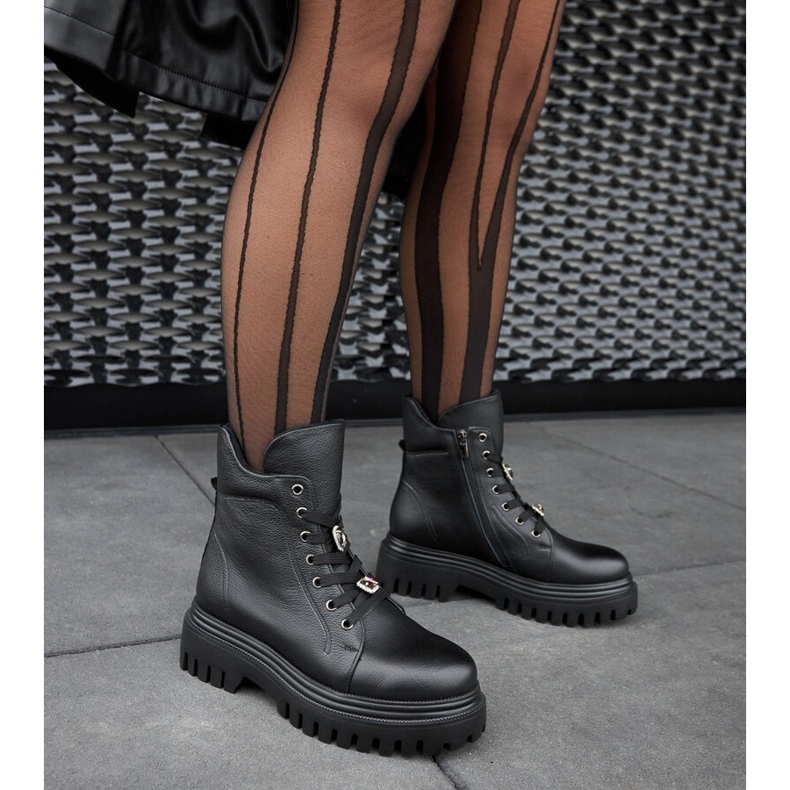 Bottes isolées en cuir noir Karino le noir 2