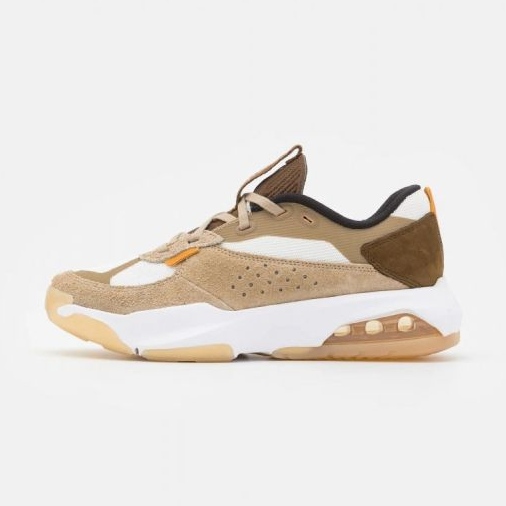 Chaussures Nike Jordan Air 200E M DC9836-200 beige 1