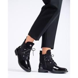 Bottines à lacets femme à talon plat le noir 1