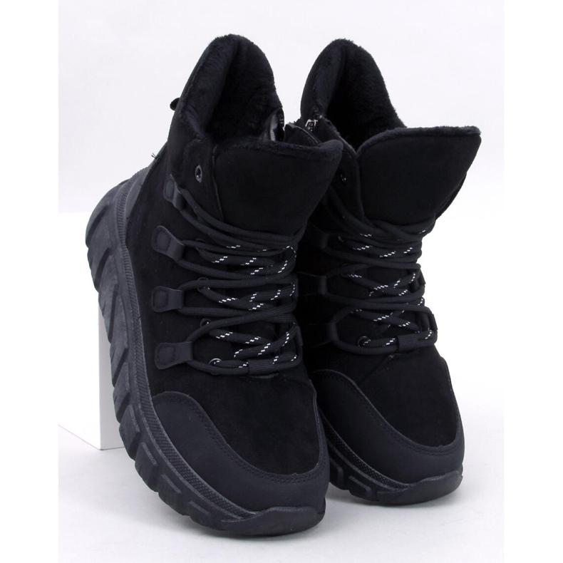 Chaussures de sport isolées Cammy Black noir 1