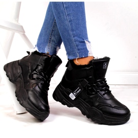 News Baskets isolées pour femmes, bottes de neige noires 1