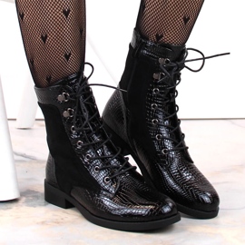 Bottines femme talon plat, isolées, noires Filippo DBT4823 le noir 6