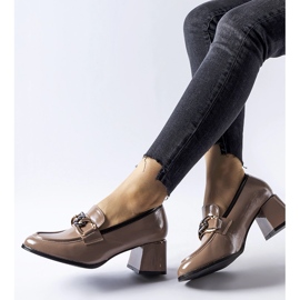 Escarpins bloc vernis marron brun 1