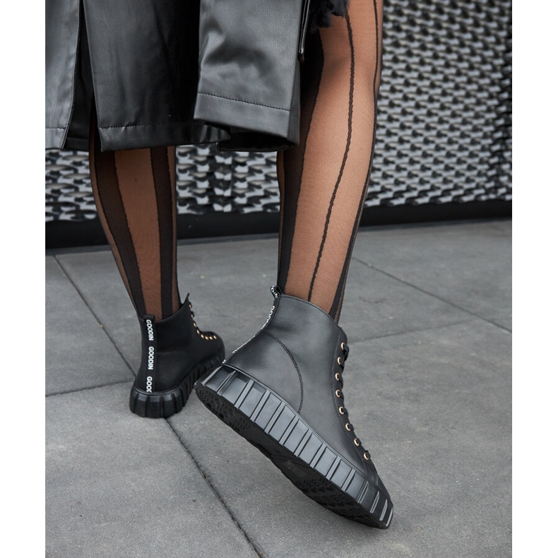 Baskets longues en cuir noires Carassai 1