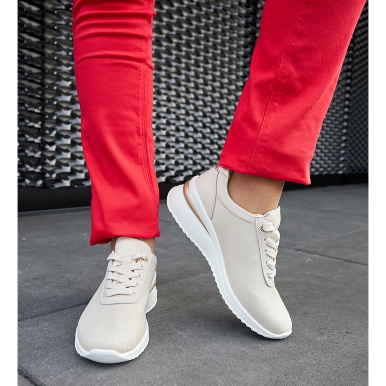 Baskets compensées en cuir beige par Federico 2