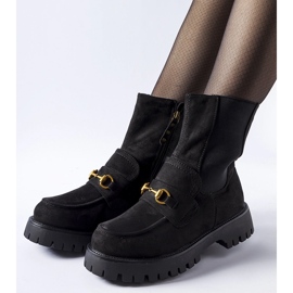 Bottes isolées noires avec boucle Overlook le noir 1 Bottes isolées noires avec boucle Overlook le noir 1