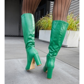 Bottes à talons hauts vertes par Strother 4