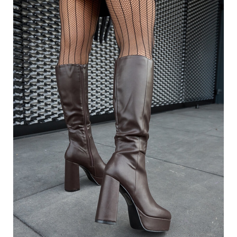 Bottes marron avec plateforme et talon de Zoccorino brun 1 Bottes marron avec plateforme et talon de Zoccorino brun 1