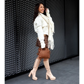 Bottes beiges avec plateforme et talon de Zoccorino 1