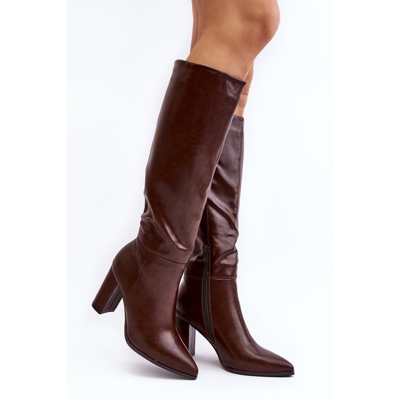 Bottes hautes pour femmes sur un talon haut marron Fiminna brun 1