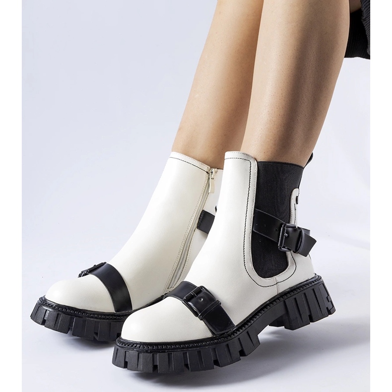 Bottines blanches à semelle massive Fontarine 1