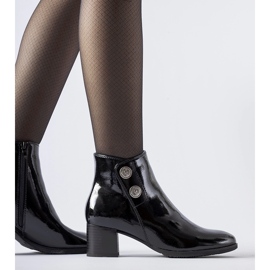 Bottines vernies noires à talon bas par Guido le noir 2