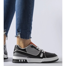 Chaussures Archie noires avec languette orange le noir 1