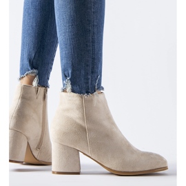 Bottines beiges à talons bas de Mapleview 1