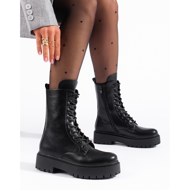 W. Potocki Des sacs noirs pour femmes sur la plateforme Potocki le noir 1