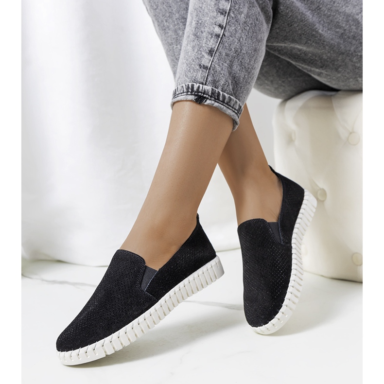 Baskets Madiha en cuir noir 1