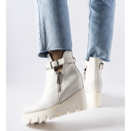 Bottines compensées blanches Sherri 1
