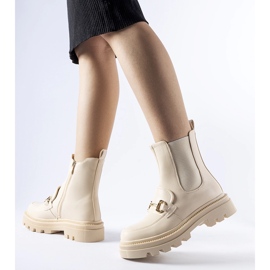 Bottines beiges avec protecteur Sailetto visible 1