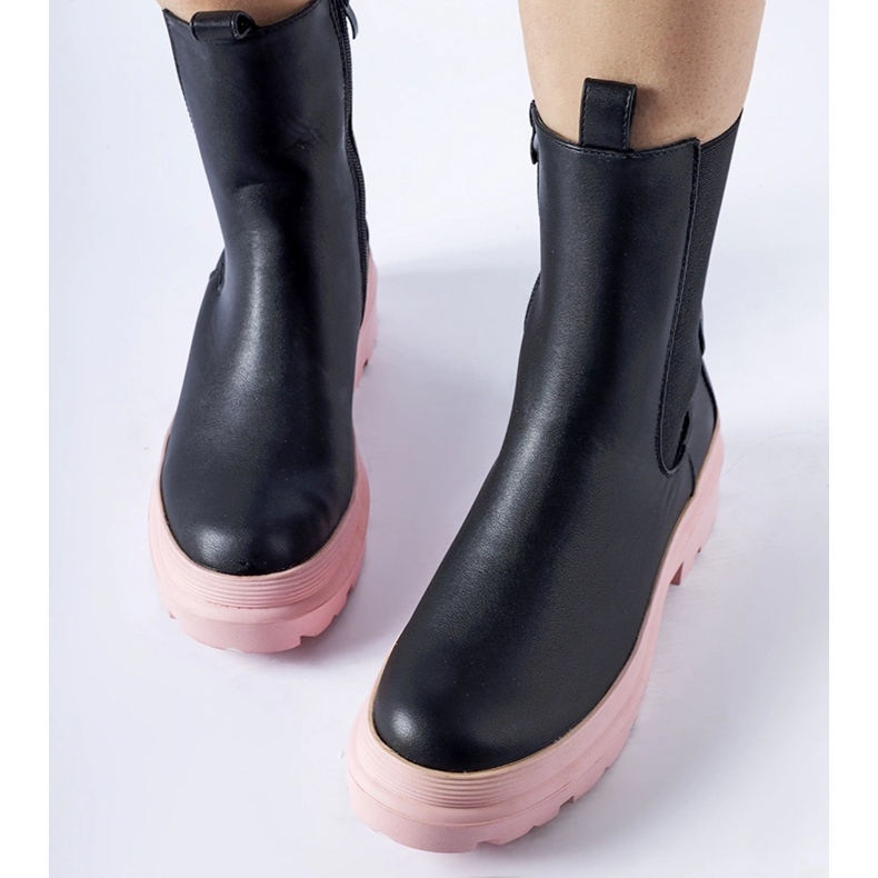 Bottines en Georgette noires à semelle rose 1