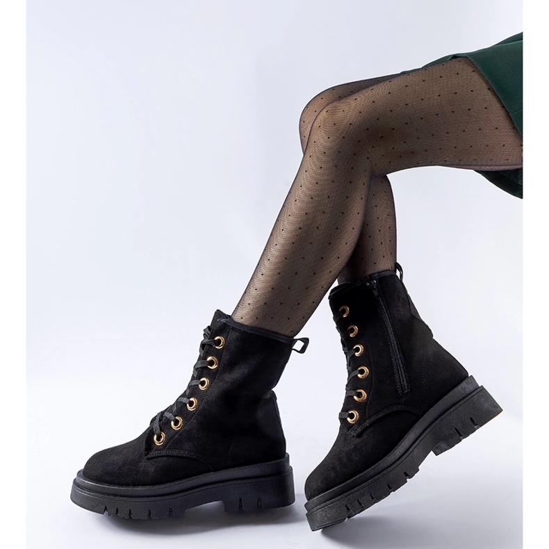 Travailleurs Montella isolés noirs 1