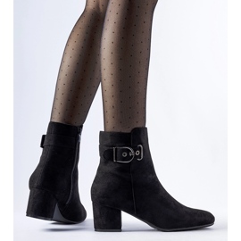 Bottines noires à talons bas en éco-daim Nemaha le noir 2