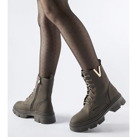 Bottines Fru isolées mates vert foncé 2