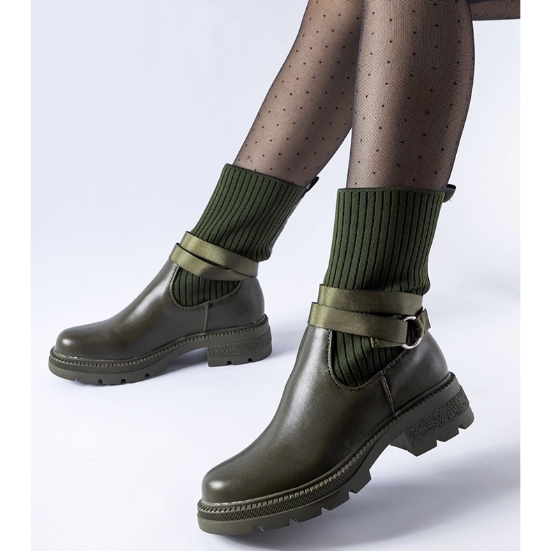 Bottines chaussettes isolées vert foncé par Picker 1