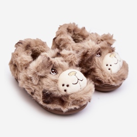 Chaussons enfant en fourrure avec ours en peluche, beige foncé Apolanie 1 Chaussons enfant en fourrure avec ours en peluche, beige foncé Apolanie 1