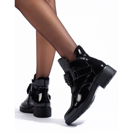 Bottines laquées noires à scratch W. Potocki le noir 3