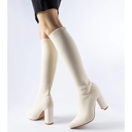 Bottines chaussettes à talons hauts beiges de Conway 2