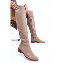Cuissardes en daim à talons plats pour femme, beige Hewanella 2 Cuissardes en daim à talons plats pour femme, beige Hewanella 2