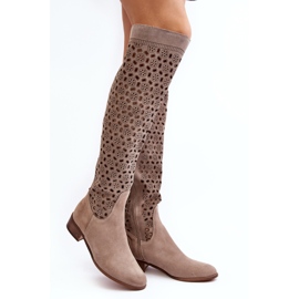 Bottines en Daim à Motif Ajouré, Pointe Beige 1