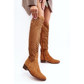 Boots Arinna en daim camel à motif ajouré brun 4