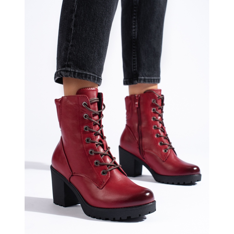Bottines bordeaux avec liens de Daszyński rouge 1